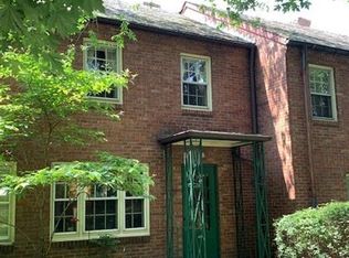 431 Sulgrave Rd, Mt Washington, PA 15211