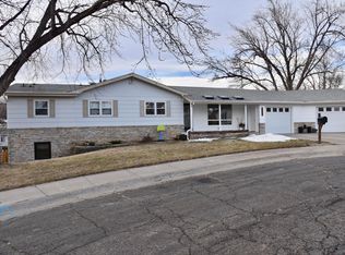 2006 E Broadway Ave, Pierre, SD 57501