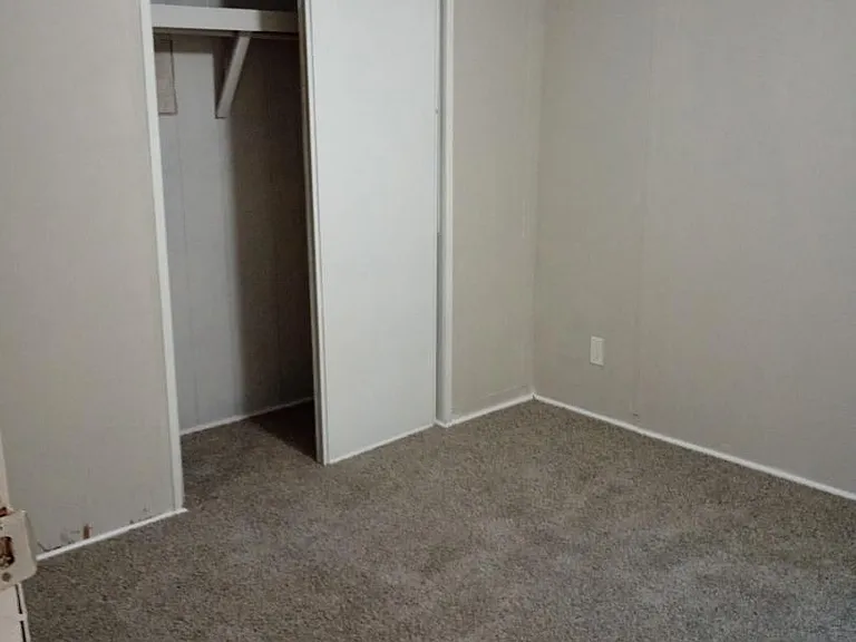 Unit Photo