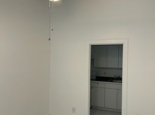 341 King St APT B, Charleston, SC 29401