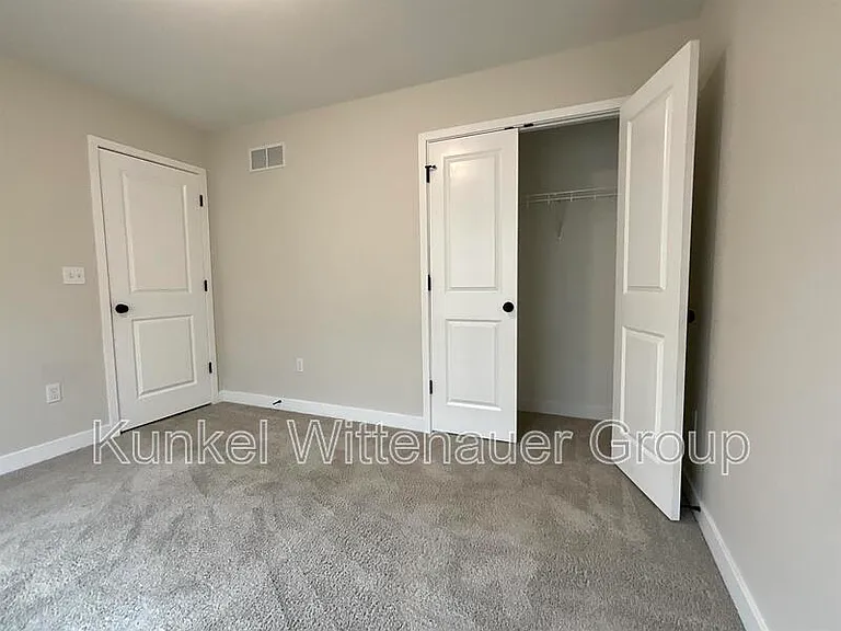 808 Applewood Creek Dr — Photo 13
