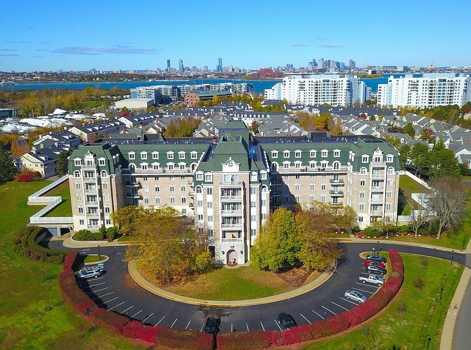 1st image of 100 Marina Dr APT 513