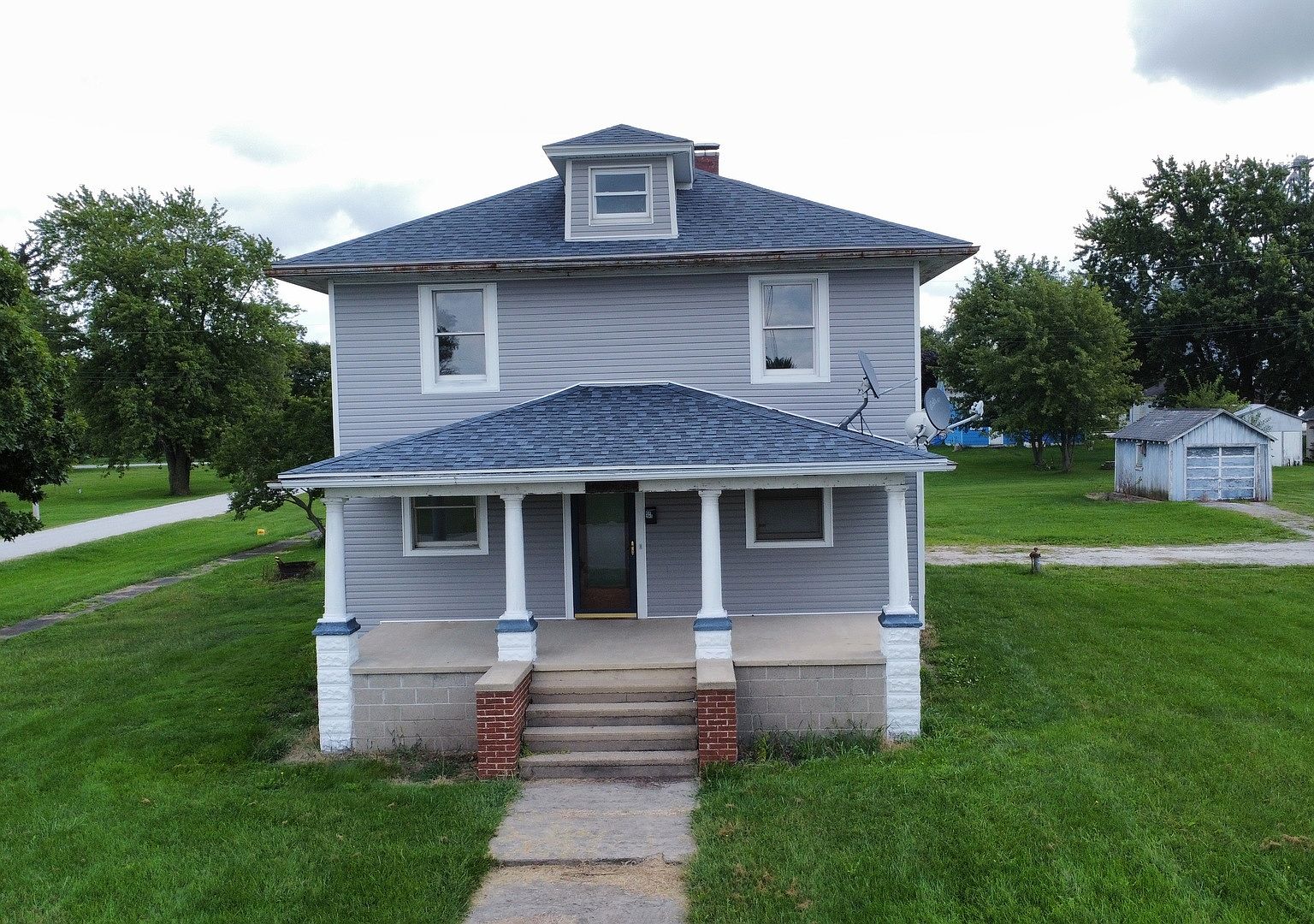 858 N 2845 East Rd, Stockland, IL 60967 Zillow