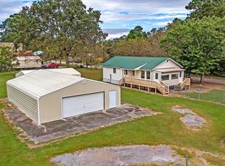 723 General Moultrie Dr, Bonneau, SC 29431