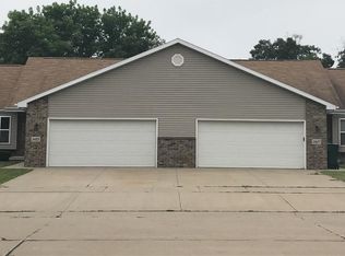 3425 N Terri La, Appleton, WI 54914