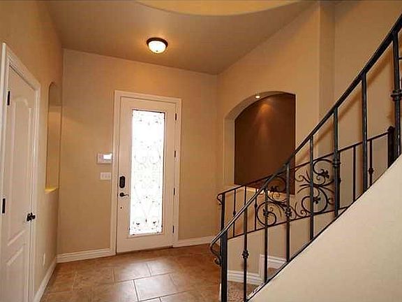 2nd image of 5553 Mike Vane Dr
