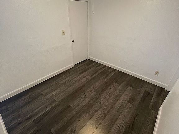 4th image of 12035 S Willowbrook Ave APT B