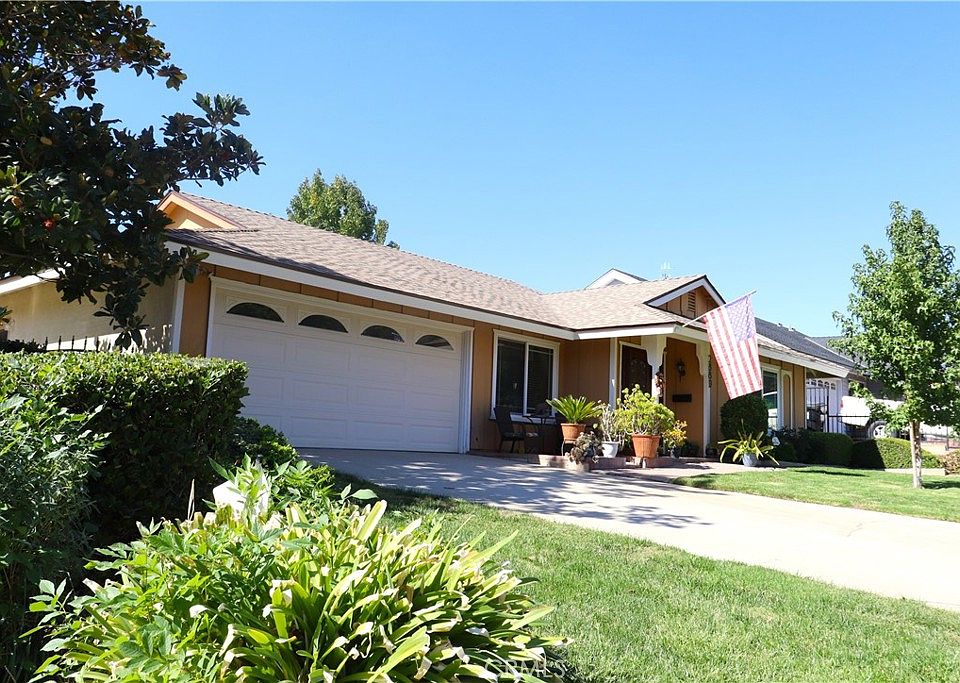 1st image of 2880 Bangor Ave