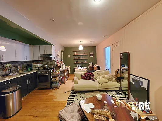 Rented by StayBK LLC | media 24