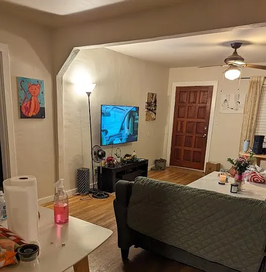 2 bed, 1034 sqft, $2,500 — Photo 2