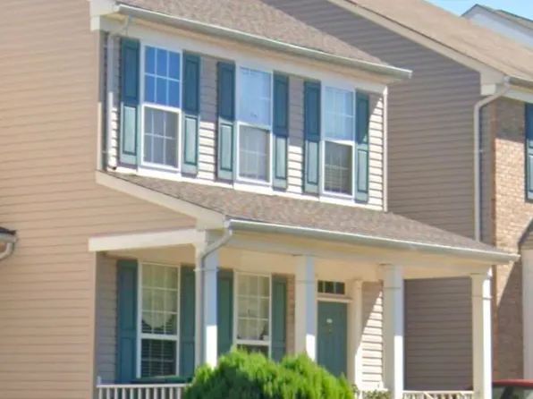 144 Executive Cir, Stafford, VA 22554