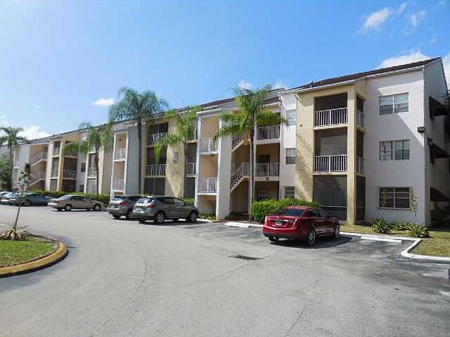 1st image of 15315 SW 106 Te 427 #427