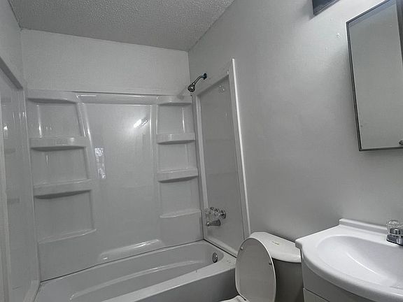 5th image of 3600 Western Ave #322C