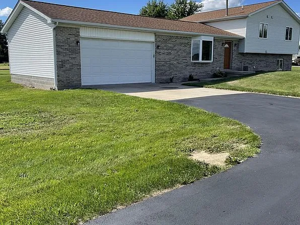 13212 N Platt Rd, Milan, MI 48160