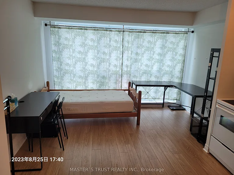 50 Town Centre Ct #1105 — Photo 3