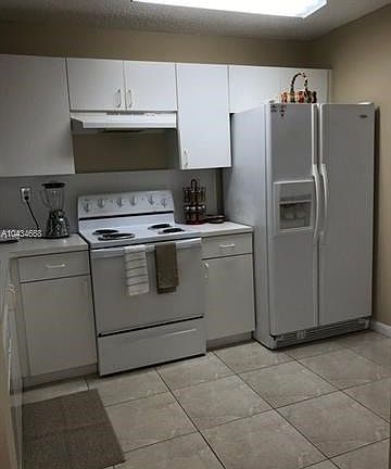 3rd image of 4772 NW 114th Ave Unit 201