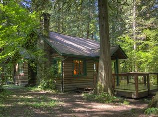 24637 E Old Smokey Rd, Rhododendron, OR 97049