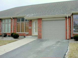 12155 S McDaniels Ct, Alsip, IL 60803