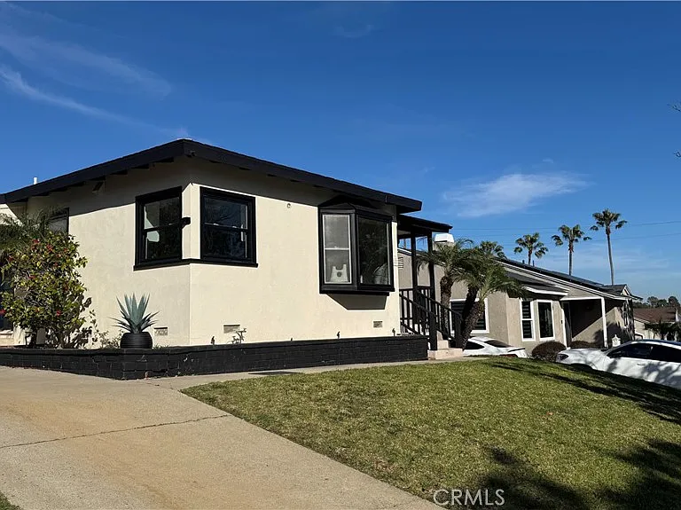 1318 S Helberta Ave — Photo 20