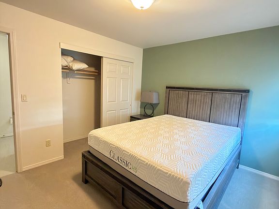 4th image of 3400 E 42nd Ave APT 4