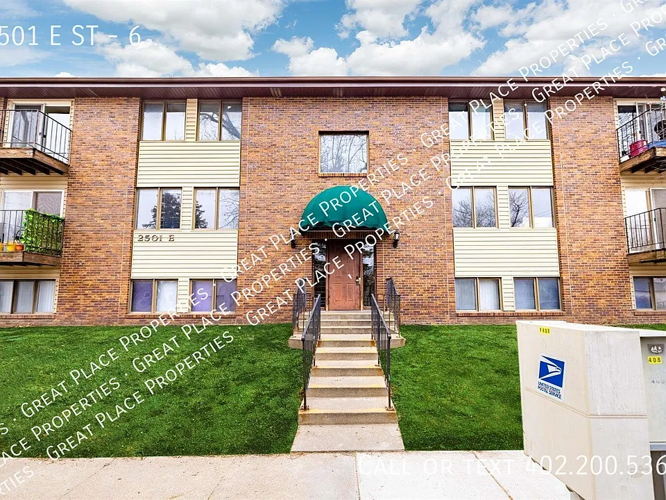 2501 E St #6