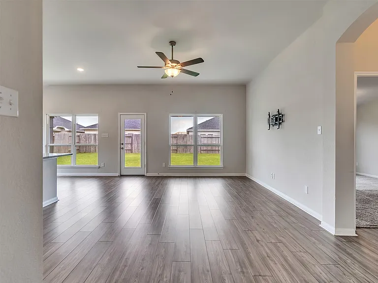 8216 Tourmaline Way — Photo 10