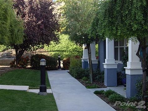 Walk Way to front Door
