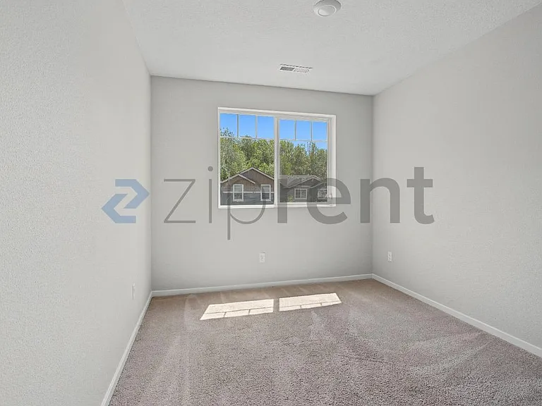 1404 SW 5th St — Photo 13