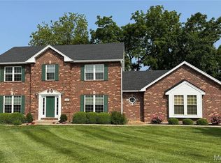 123 El Rancho Dr, Hannibal, MO 63401