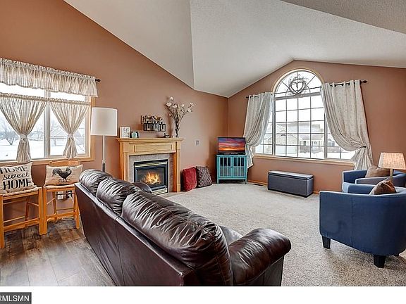 3rd image of 38258 Everton Ave