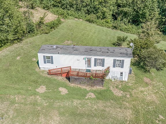 3rd image of 284 Bulldog Miller Rd
