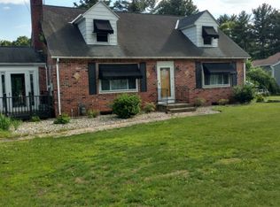 305 Holyoke Rd, Westfield, MA 01085