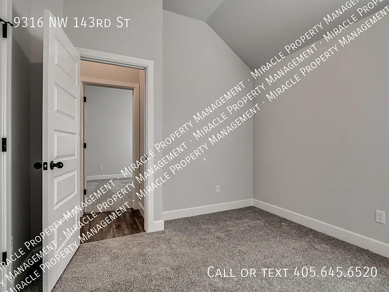 9316 NW 143rd St — Photo 30