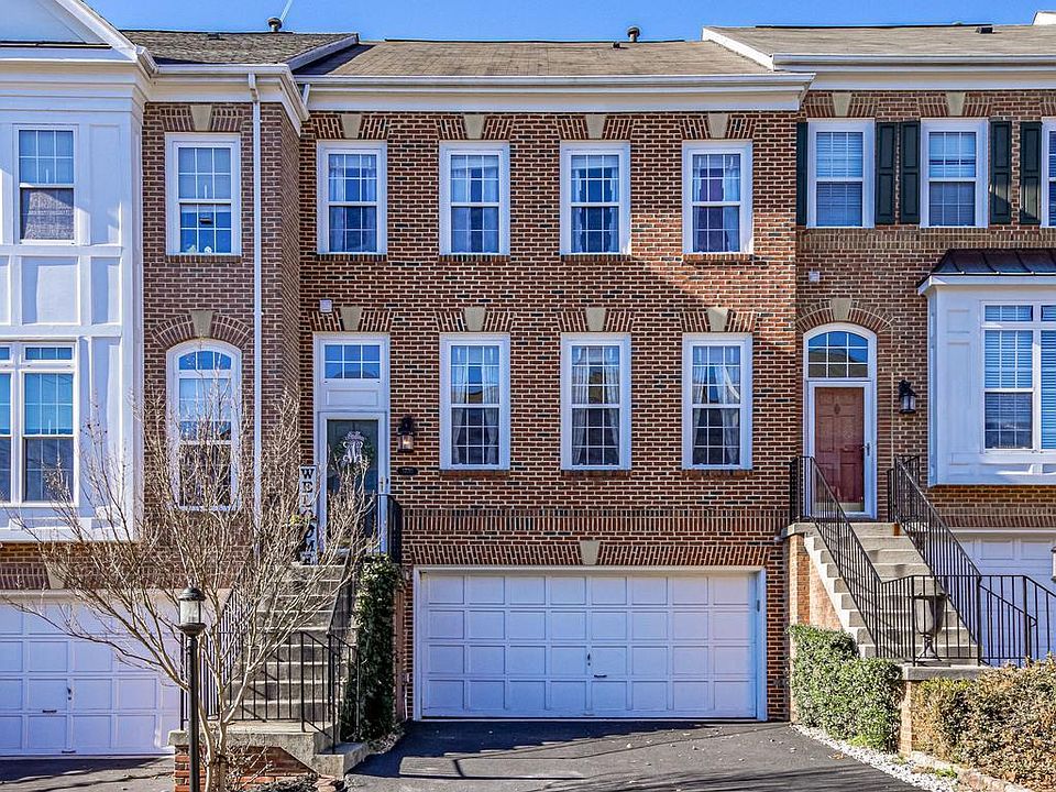 1st image of 5770 Governors Pond Cir