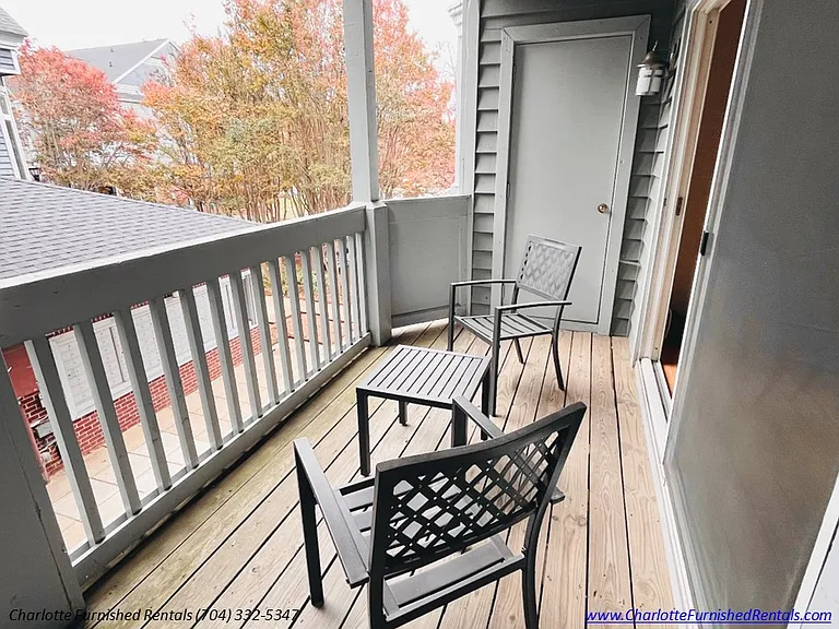 505 N Graham St #2 — Photo 12