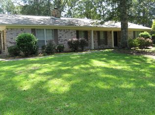 48 Pine Street Ext, Ellisville, MS 39437
