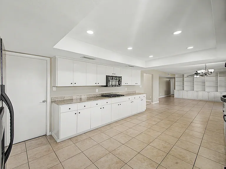 4016 W Hayward Ave — Photo 13