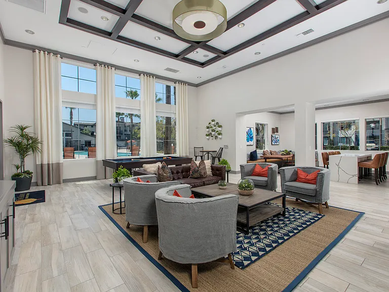 The Grove Apartments — Photo 28