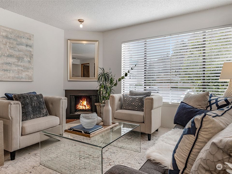 1st image of 1740 NE 86th Street #216