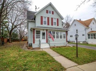 612 Robert St, Fort Atkinson, WI 53538