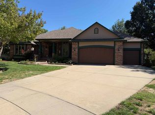 1330 N Hickory Creek Ct, Wichita, KS 67235