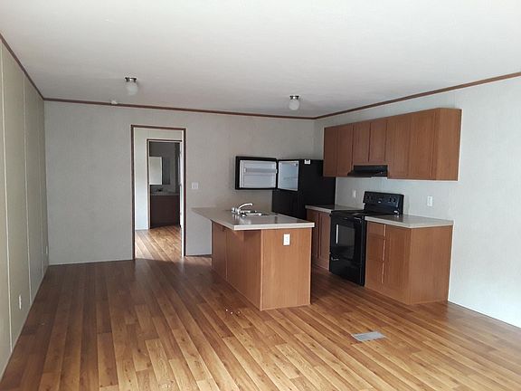3rd image of 75 S Cypress Ct