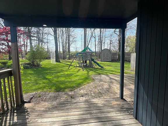 4th image of 32801 Glen Dr #32789