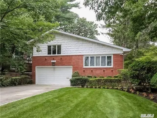 251-51 Gaskell Road image 1 of 20