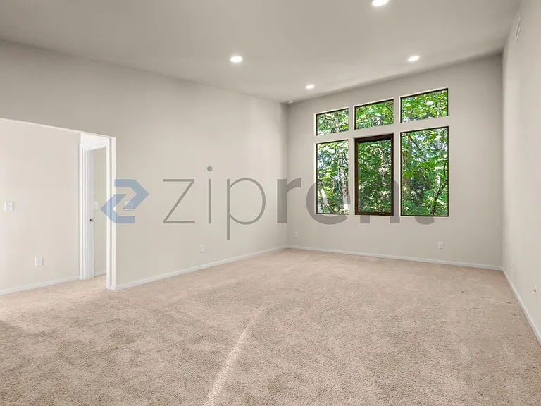 10604 SE 187th Pl — Photo 7