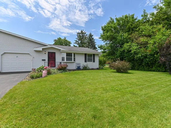 251 East 3rd AVENUE, Elkhorn, WI 53121