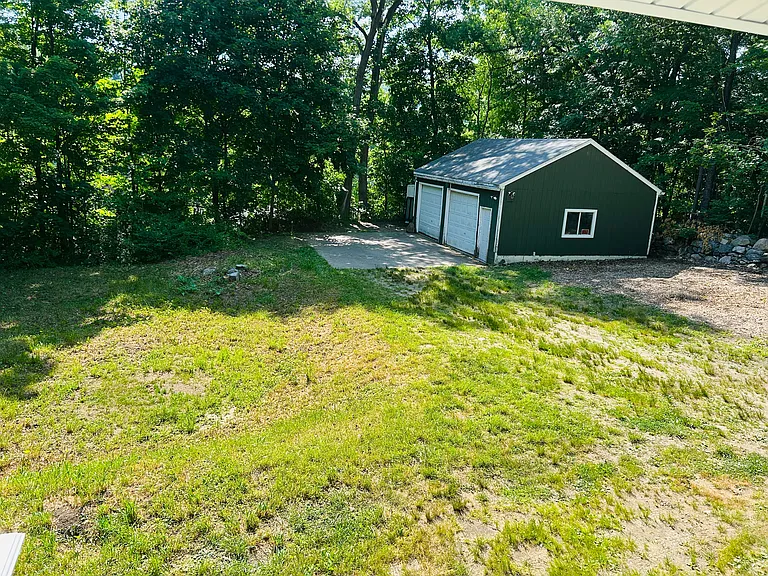 4 Hillside Pl — Photo 21