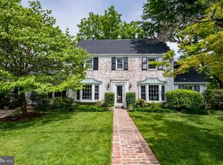 3315 Cummings Ln, Chevy Chase, MD 20815