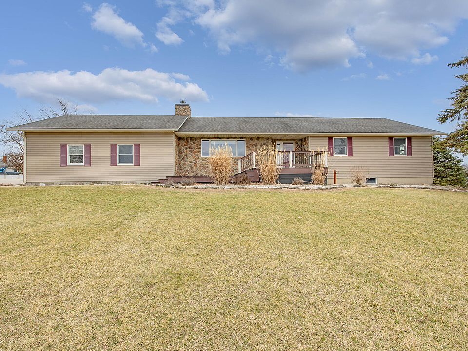 1st image of 3181 County Road 18