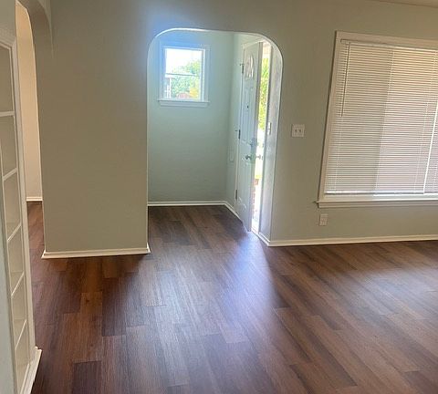 3rd image of 3608 37th St